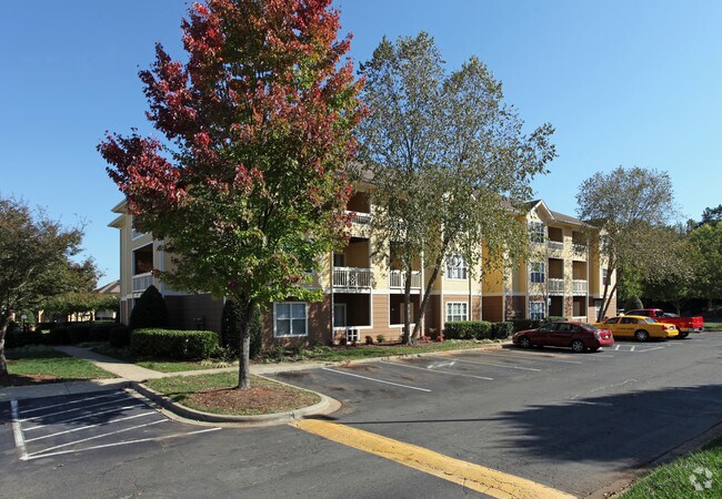 Parkland Commons Apartments