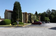 Marquis at Brookhaven Apartments