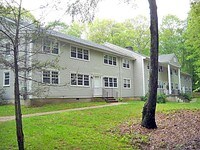 39 Hop Brook Rd Apartments