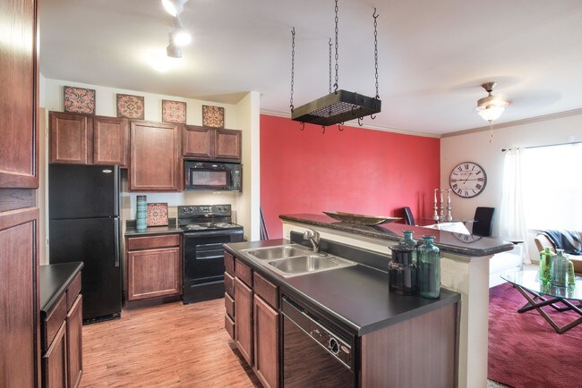 Avana Arts District Apartments