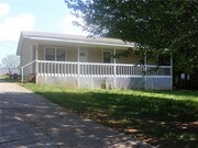 3 Bedroom Single-Family Home for Rent $800