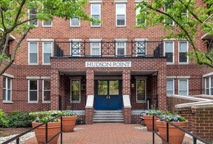 Hudson Point Apartments