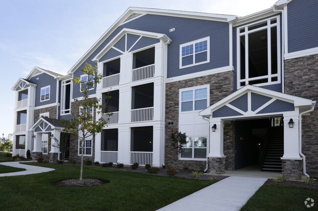 Oasis at Montclair Apartments
