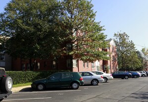 Sheffield Court Apartments