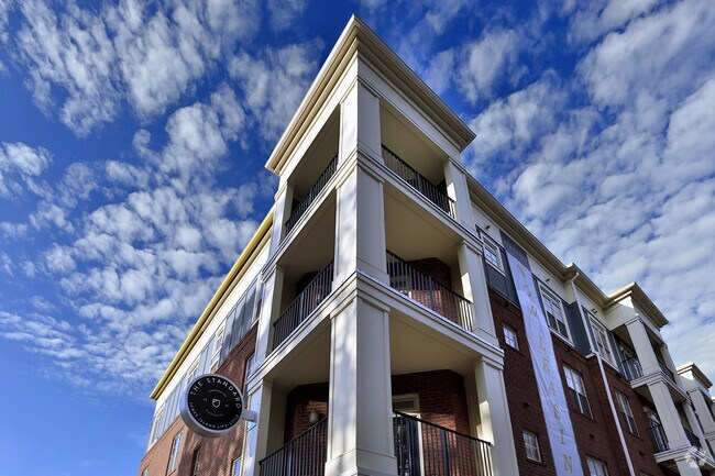 The Standard At James Island Apartments
