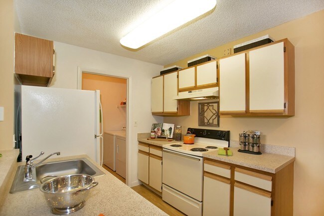 Turtle Cove Apartment Homes
