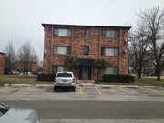 14005 Leonard Dr Crestwood IL Apartments