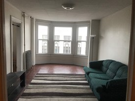 148 Grand St Waterbury CT Apartments