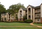 Laurel Crossing Apartments