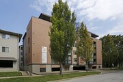 1010 W Stoughton St Apartments
