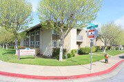 Crestview Apartments