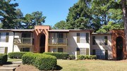 Embarcadero Club Apartments