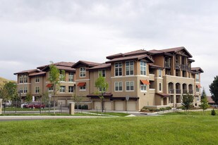 The Lodge Denver West Apartments