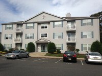 716 Pine Valley Ct Apartments