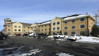 Furnished Studio – Cleveland - Brooklyn Apartments