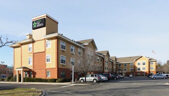 Furnished Studio – Long Island - Melville Apartments