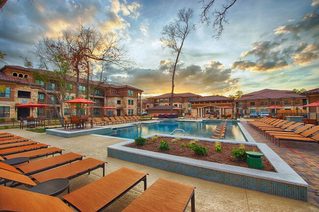 Waterford Springs Apartamentos