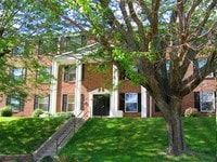 Colonial West Apartments