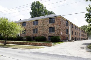 Colorado Hills Apartments