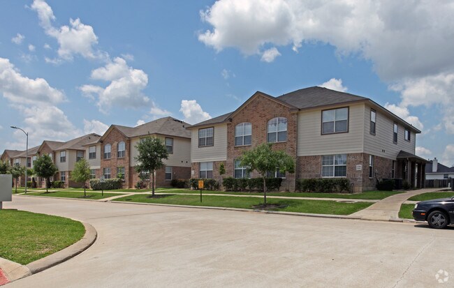 Greenhouse Villas Apartments
