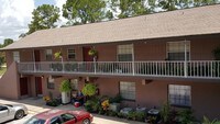 400 N Hawley St Apartments