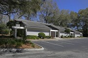 Woodland Villas Apartments