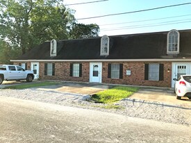 1719 Oakley Ct Thibodaux LA Apartments