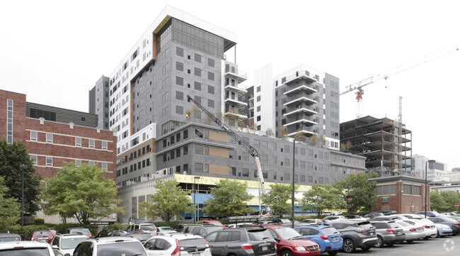 SkyVue Apartments