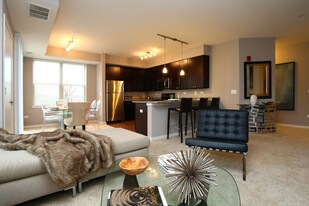 The Oaks of Vernon Hills Apartments