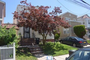 139-51 231st St Queens NY Apartments
