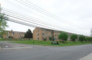 Eagle's Crest Apartments
