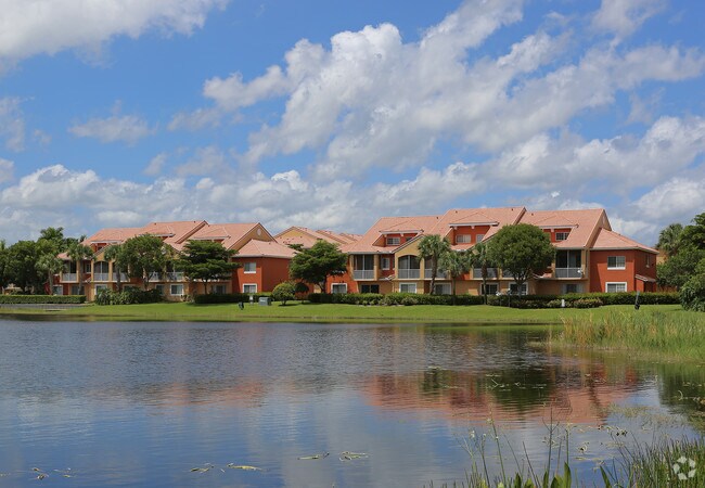 Polo Lakes Apartments
