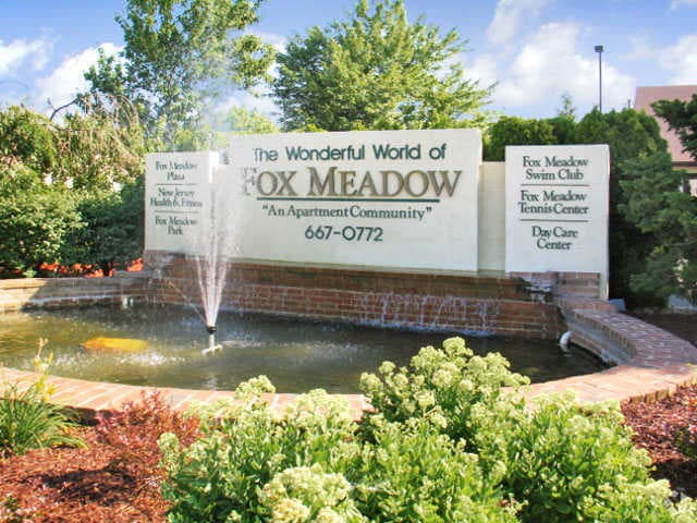 Fox Meadow Apartments & Townhomes