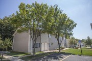 Jersey Meadows Apartments