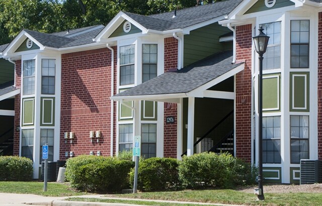 Rolling Brook Village Apartments