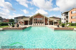 Ibis Trail Covington Apartments
