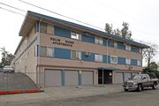 Palm Court Apartments
