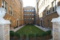 Vintage Courtyard Apartments