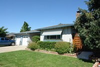 4124 Wessex Dr Apartments