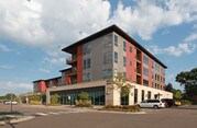 Edina Gateway Apartamentos