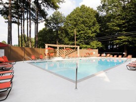 Stratford Ridge Apartments