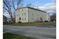 17 Weston St Apartments