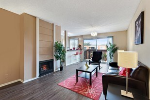 Westwood Villa Apartments