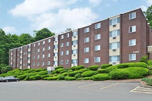 New Country Club Estates Apartments