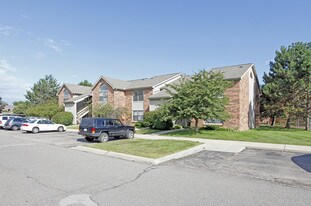 Lancaster Lakes Apartments