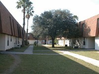 Casa del Rey Apartments