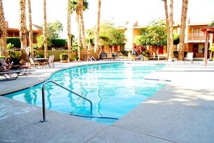 Regency Square Apartments