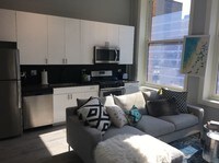 417 S Dearborn St Apartments