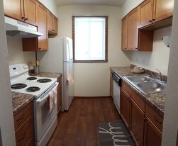 Flagstone Apartments
