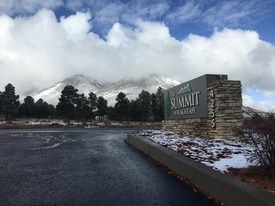 The Summit at Flagstaff Apartments